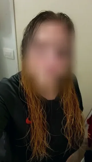 Aliz, 27