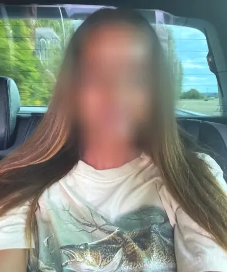 Dorina, 39