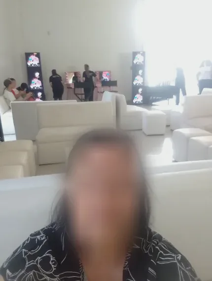 Gabriella, 36