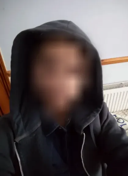 Jázmin, 29