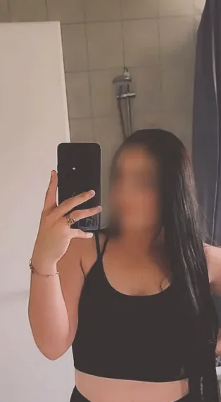 Johanna, 28