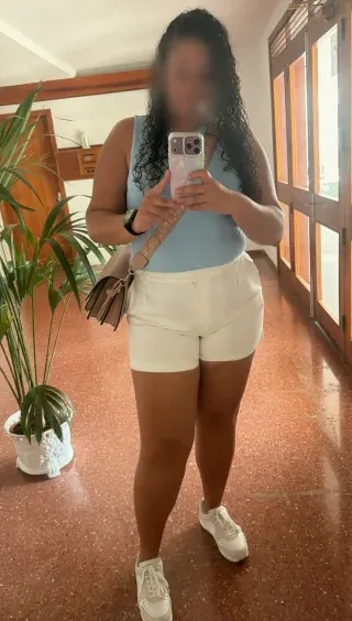 Piroska, 33