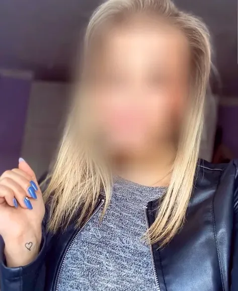 Piroska, 21