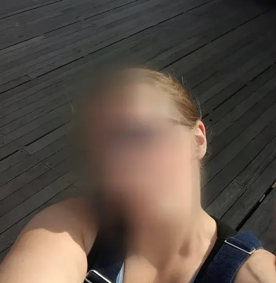 Regina, 32