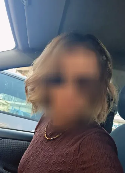 Szabina, 33