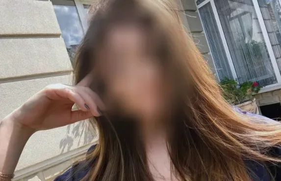 Zsófia, 19